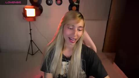 I AM JENN  online show from March 29, 2026, 2:55 am