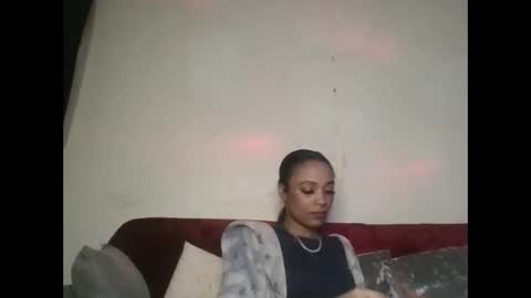 Shaniiice online show from March 25, 2026, 11:44 pm