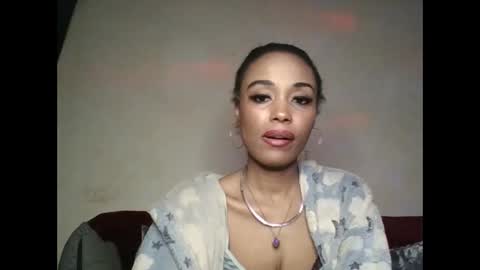 Snapshot of saucy_shanice chatting on May 6, 2026, 12:08 am Shaniiice online show from May 6, 2026, 12:08 am