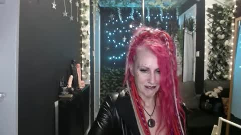 SaucySky online show from October 2, 2025, 10:28 pm