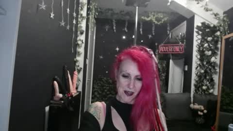 SaucySky online show from February 24, 2026, 8:51 pm