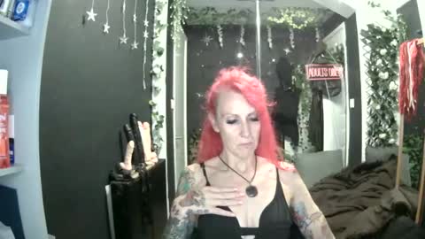 SaucySky online show from July 15, 2026, 9:20 pm