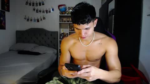 Snapshot of saulomiralles chatting on May 11, 2026, 11:46 pm Saulo online show from May 11, 2026, 11:46 pm