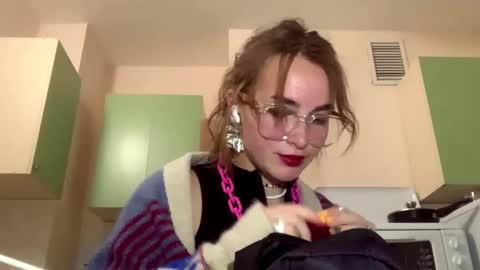 Martha online show from October 23, 2025, 6:06 pm