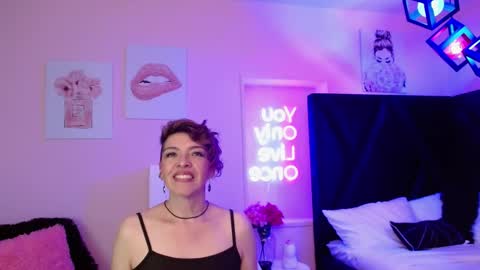 lilith online show from December 1, 2025, 8:14 pm