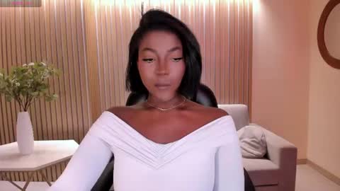 Snapshot of savannahstorm_ chatting on July 14, 2026, 1:39 pm S a v a n n a h online show from July 14, 2026, 1:39 pm