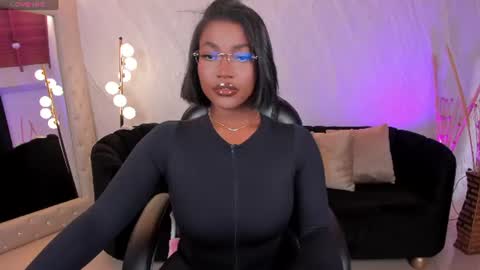 Snapshot of savannahstorm_ chatting on July 16, 2026, 12:00 pm S a v a n n a h online show from July 16, 2026, 12:00 pm