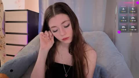 Snapshot of savannasotos chatting on June 1, 2026, 11:28 pm Sophie online show from June 1, 2026, 11:28 pm