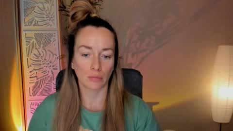 save the qween online show from February 14, 2026, 6:43 am