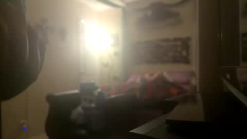 savorthesnaps22 online show from April 11, 2026, 11:47 am