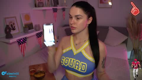 Naomi online show from February 6, 2025, 11:37 pm