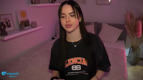 Naomi online show from February 19, 2025, 7:48 pm