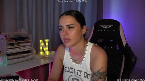 Snapshot of savvage_play chatting on June 8, 2026, 6:30 pm Naomi online show from June 8, 2026, 6:30 pm