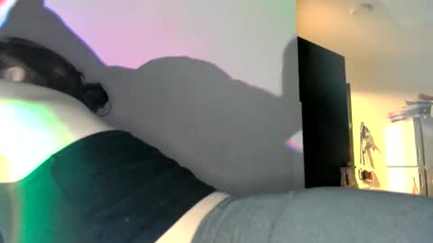 SavvySavage online show from January 17, 2025, 8:02 am