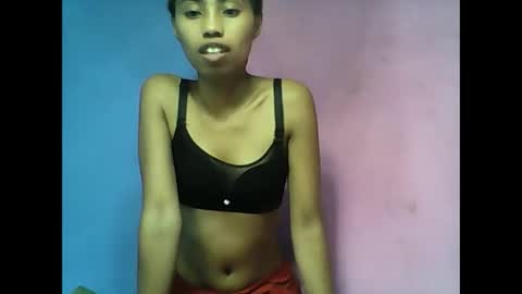 sayaah01 online show from February 2, 2026, 7:40 am