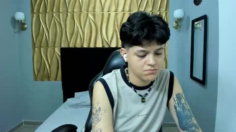 sayd_23 online show from February 19, 2025, 4:44 am