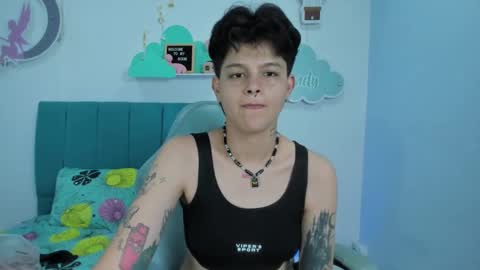 sayd_23 online show from February 26, 2025, 9:05 pm