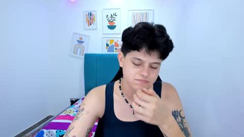 sayd_23 online show from March 3, 2025, 5:20 am