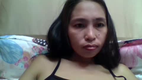 sazzy_lady online show from October 3, 2025, 2:19 am
