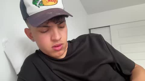 Snapshot of sbouchikh03 chatting on January 14, 2026, 6:46 pm sbouchikh03 online show from January 14, 2026, 6:46 pm