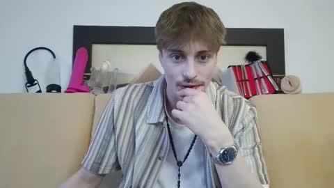 Snapshot of scaleslayer chatting on February 14, 2025, 3:47 pm Mike online show from February 14, 2025, 3:47 pm