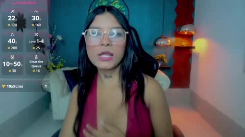 Snapshot of scandarkmarie chatting on November 15, 2025, 11:54 pm Marie online show from November 15, 2025, 11:54 pm