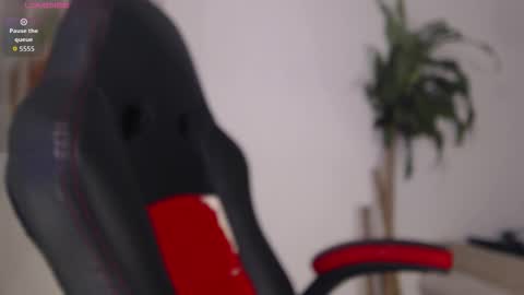 scarlet_100 online show from March 6, 2026, 3:47 am