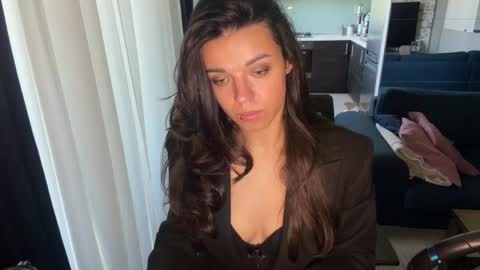 Snapshot of scarlet_daisy_ chatting on May 5, 2026, 7:16 am Sophie online show from May 5, 2026, 7:16 am