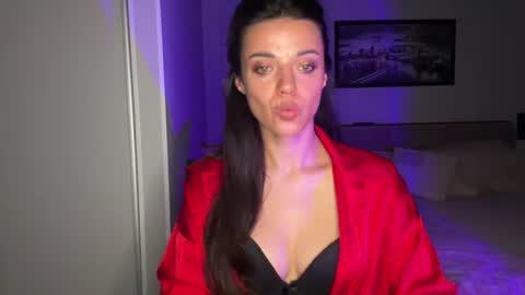 Sophie online show from July 22, 2026, 7:22 am