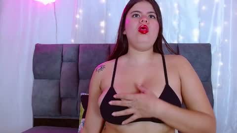 Snapshot of scarlet_sexy12 chatting on May 30, 2026, 2:25 pm scarlet_sexy12 online show from May 30, 2026, 2:25 pm