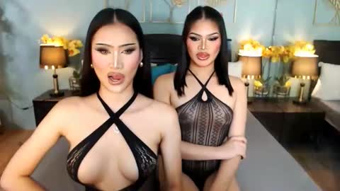 Snapshot of scarlet_snow_asian chatting on June 7, 2026, 7:28 pm Scarlet online show from June 7, 2026, 7:28 pm