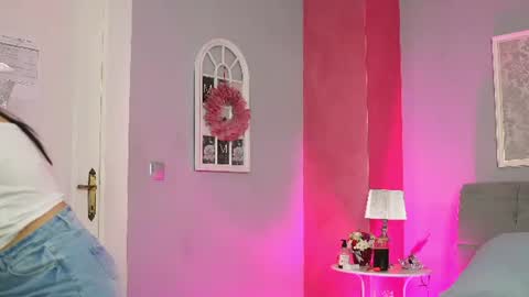 Snapshot of scarlet_vex chatting on June 22, 2026, 5:10 pm Scarlet online show from June 22, 2026, 5:10 pm