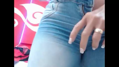 Scarleth online show from October 29, 2025, 3:36 pm