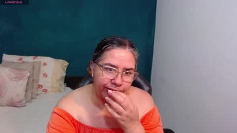Snapshot of scarlett_duboi1 chatting on May 5, 2026, 1:57 am Scarlett online show from May 5, 2026, 1:57 am