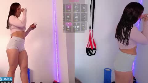 Snapshot of scarlett_fire5 chatting on May 9, 2026, 5:07 pm scarlett_fire5 online show from May 9, 2026, 5:07 pm