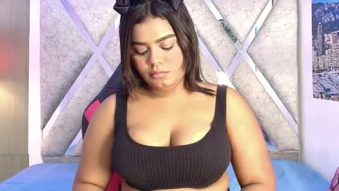 Snapshot of scarlett_moon7 chatting on June 3, 2026, 1:36 pm SCARLET online show from June 3, 2026, 1:36 pm
