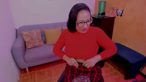 Snapshot of scarlett_sax chatting on October 11, 2025, 1:38 am Scarlett sax online show from October 11, 2025, 1:38 am