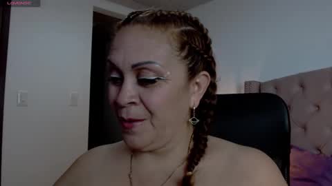 Snapshot of scarlettbooty chatting on March 7, 2025, 3:40 am scarlettbooty online show from March 7, 2025, 3:40 am
