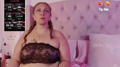 Snapshot of scarlettbooty chatting on January 8, 2026, 3:31 am scarlettbooty online show from January 8, 2026, 3:31 am