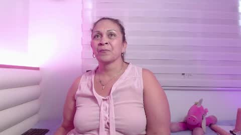 Snapshot of scarlettbooty chatting on April 1, 2026, 12:06 pm scarlettbooty online show from April 1, 2026, 12:06 pm