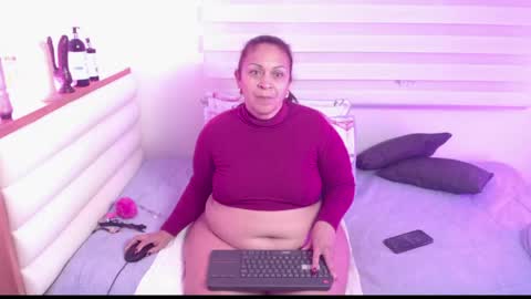 Snapshot of scarlettbooty chatting on April 16, 2026, 10:38 am scarlettbooty online show from April 16, 2026, 10:38 am