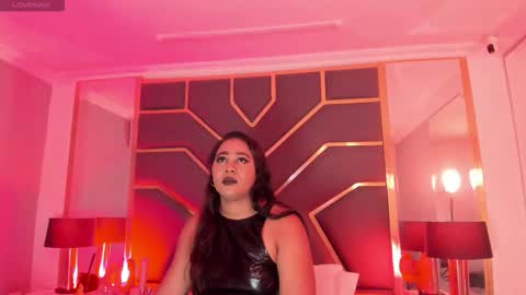 Snapshot of scarletthott1 chatting on September 12, 2025, 11:54 am Scarlett Hot online show from September 12, 2025, 11:54 am