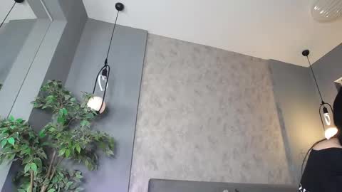 scarlettjakobs online show from March 24, 2026, 5:56 am