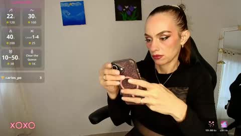 Snapshot of scarlettmilf_cg chatting on May 17, 2026, 10:28 pm Scarlett online show from May 17, 2026, 10:28 pm
