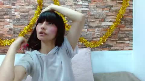 Snapshot of scarlettpinkcs chatting on December 6, 2024, 1:33 pm Scarlett pink online show from December 6, 2024, 1:33 pm