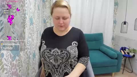 Snapshot of scarlettsoft chatting on February 25, 2025, 12:03 pm Scarlett online show from February 25, 2025, 12:03 pm