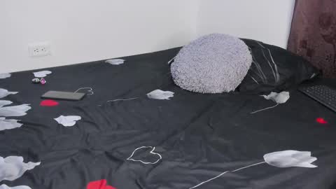 Snapshot of scarlettstone69 chatting on October 15, 2025, 10:32 pm Scarlett online show from October 15, 2025, 10:32 pm