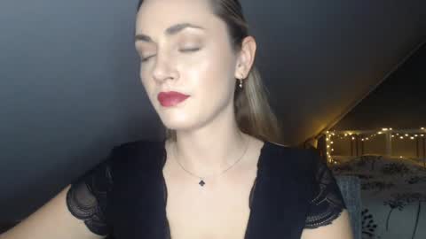 ScarlettxBlonde online show from May 30, 2026, 2:25 pm