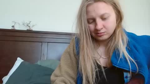 Snapshot of scartit chatting on February 3, 2025, 5:35 pm ScarTit Bernhard online show from February 3, 2025, 5:35 pm