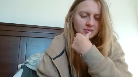 Snapshot of scartit chatting on March 8, 2025, 4:39 pm ScarTit Bernhard online show from March 8, 2025, 4:39 pm